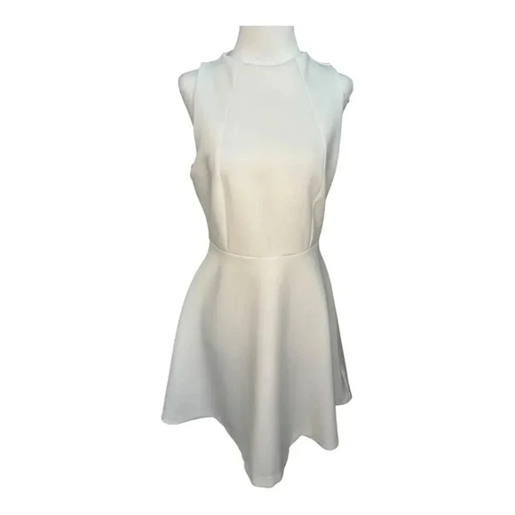 NEW ZARA Women’s Medium White A-Line‎ Silhouette Mini Dress NWT - Picture 4 of 10